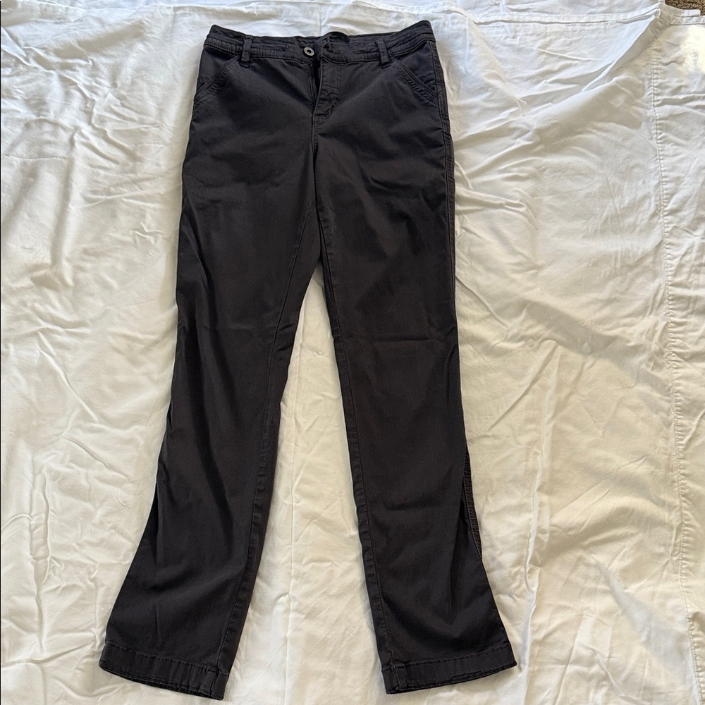 Women’s Kuhl Kontour Straight Leg pant - color= Pavement